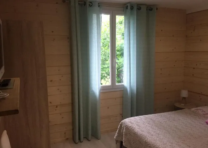 Holiday home Gites La Draperie *