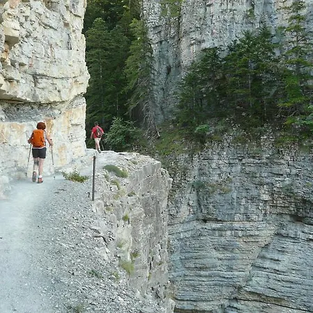 Hébergement de vacances Gîtes La Draperie *